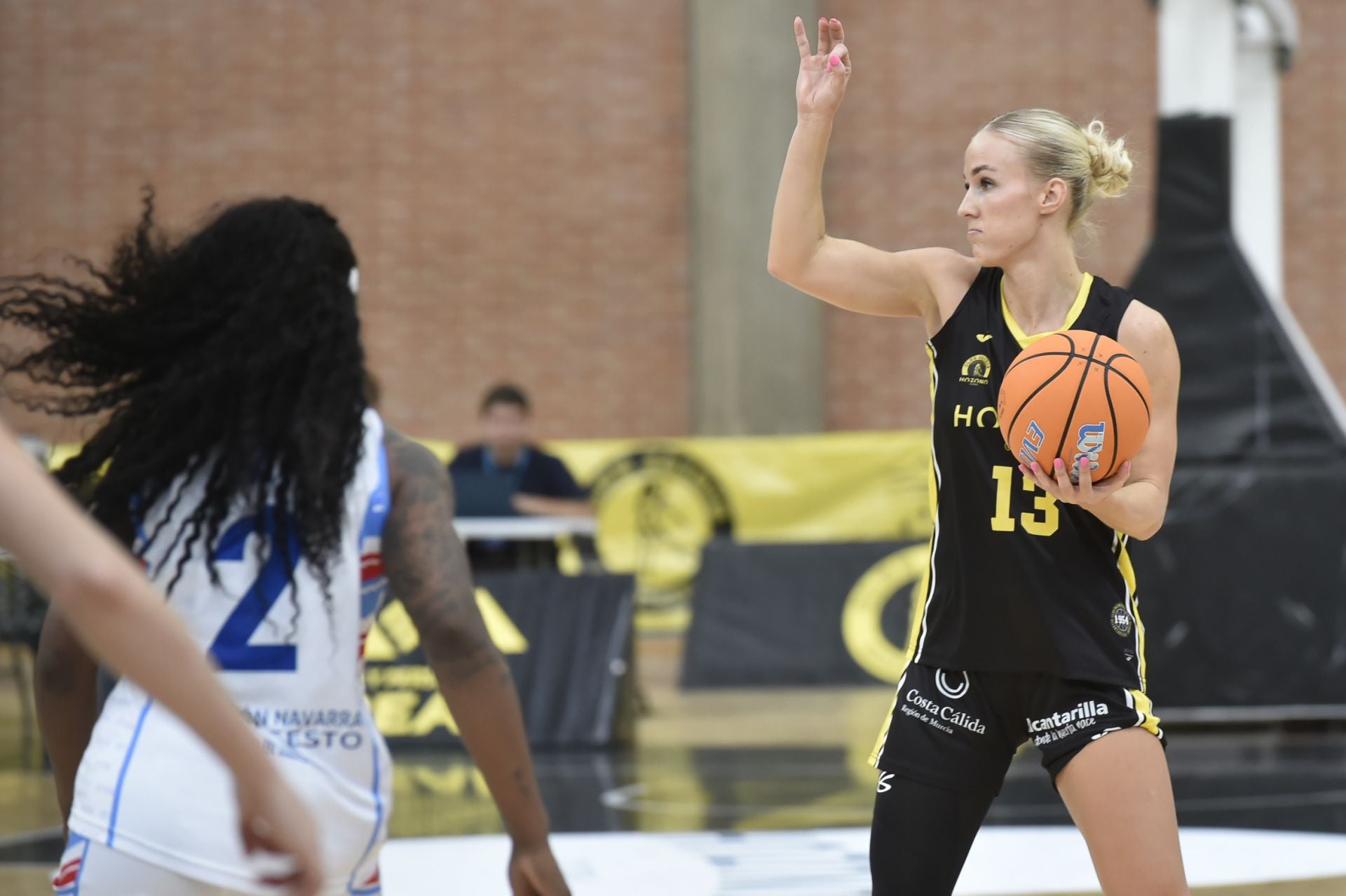 El Hozono Jairis pasa por encima del Ardoi (79-45)