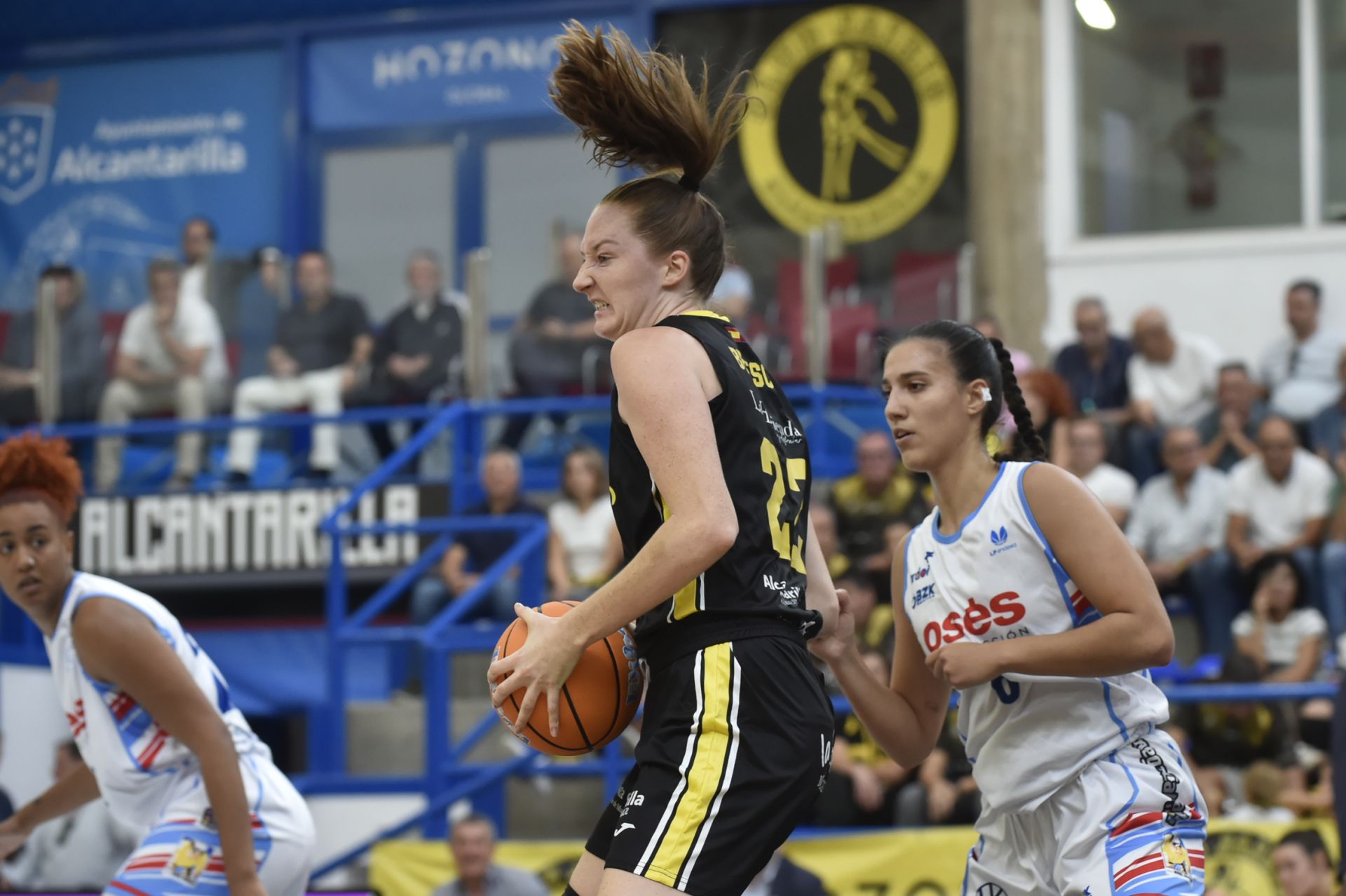 El Hozono Jairis pasa por encima del Ardoi (79-45)