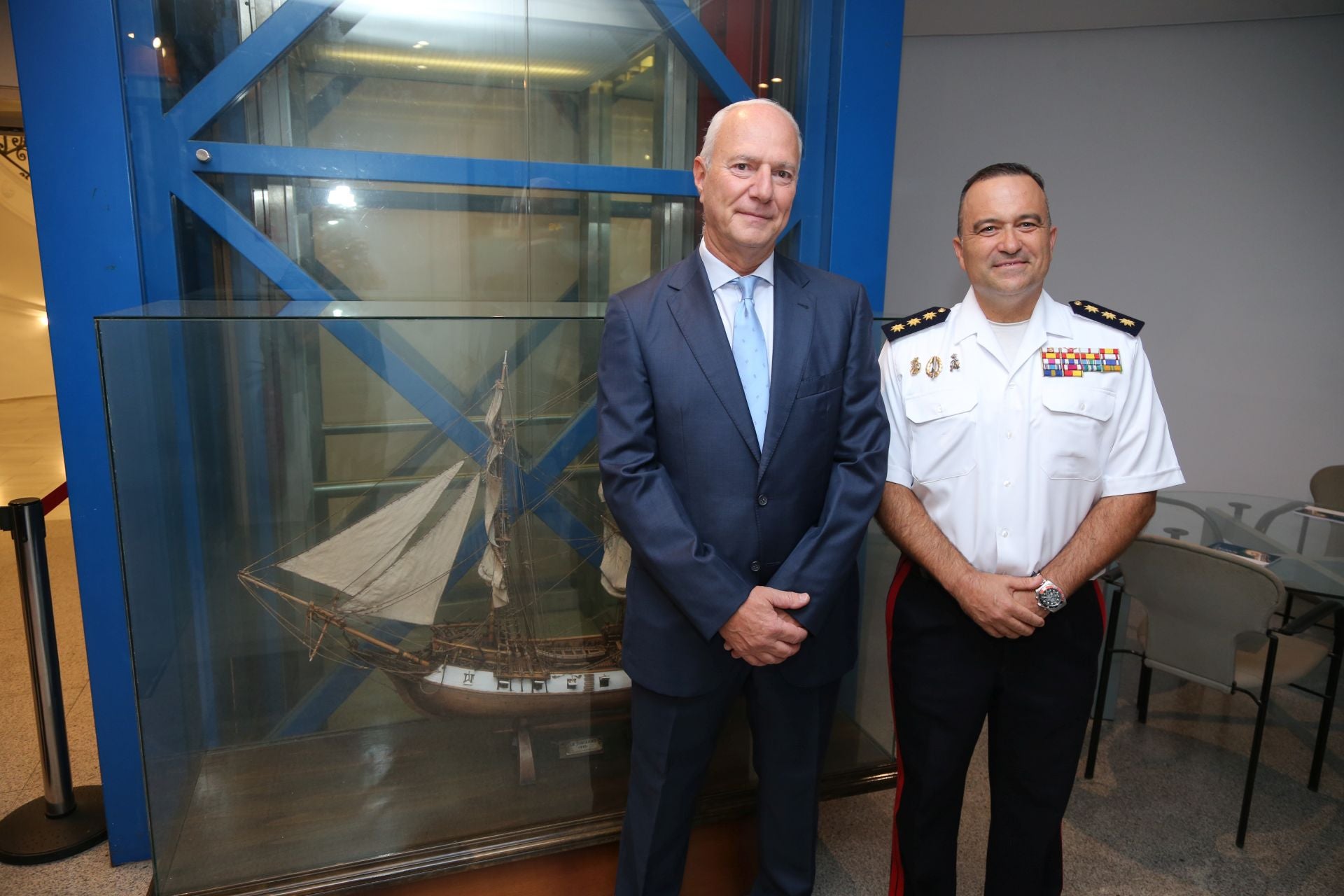 Acto de presentación del libro &#039;Boinas Verdes de la Armada&#039;, en imágenes