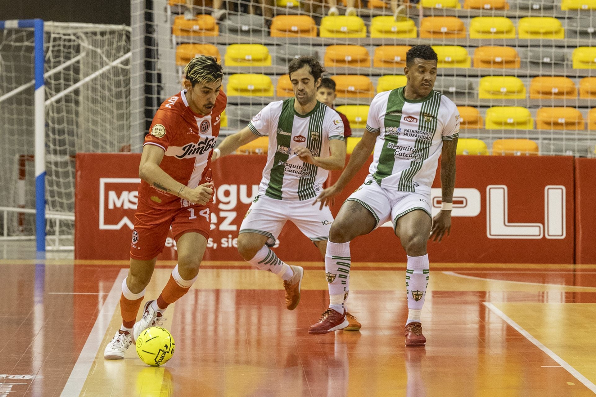 Las imágenes del Jimbee-Córdoba (4-0)