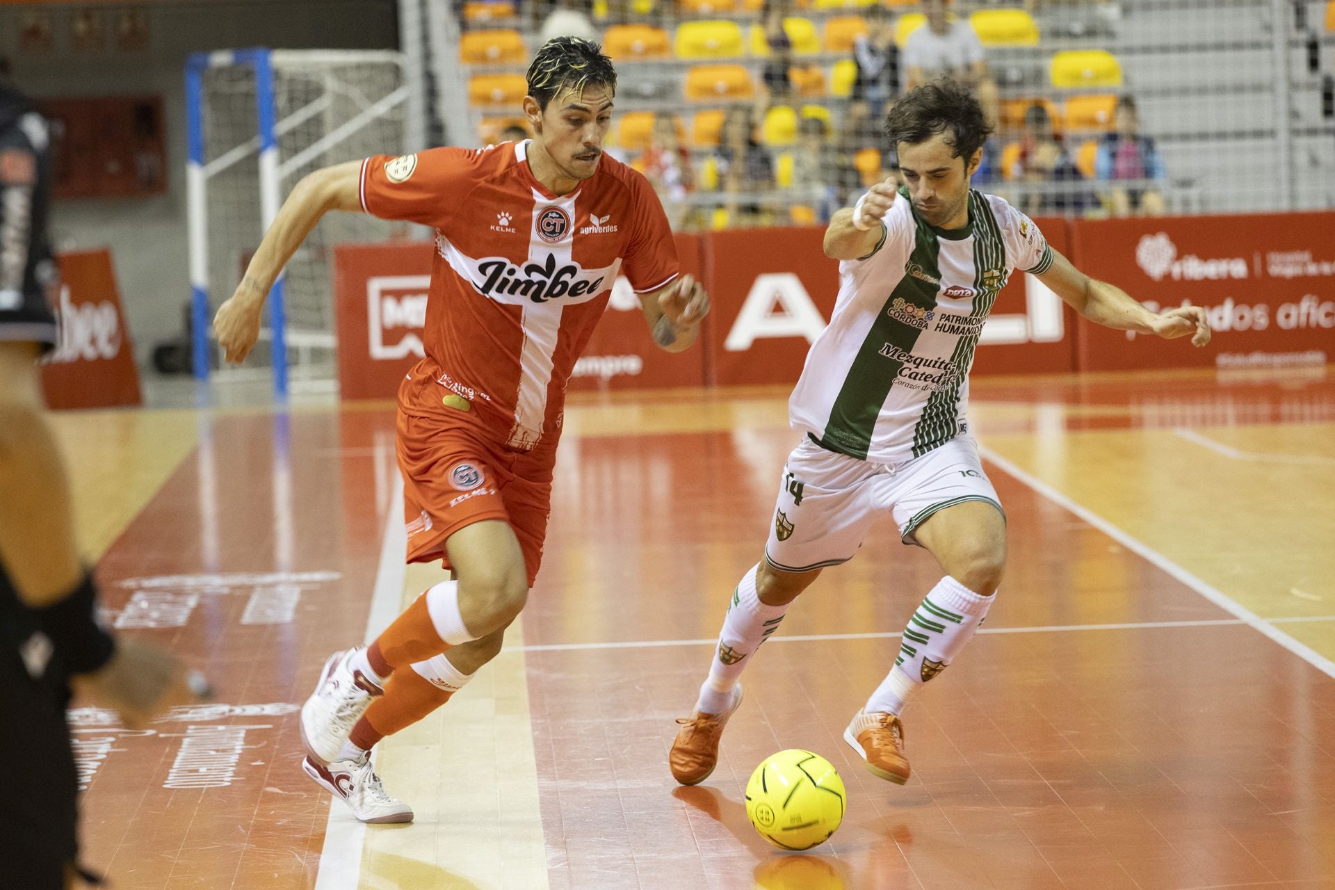 Las imágenes del Jimbee-Córdoba (4-0)