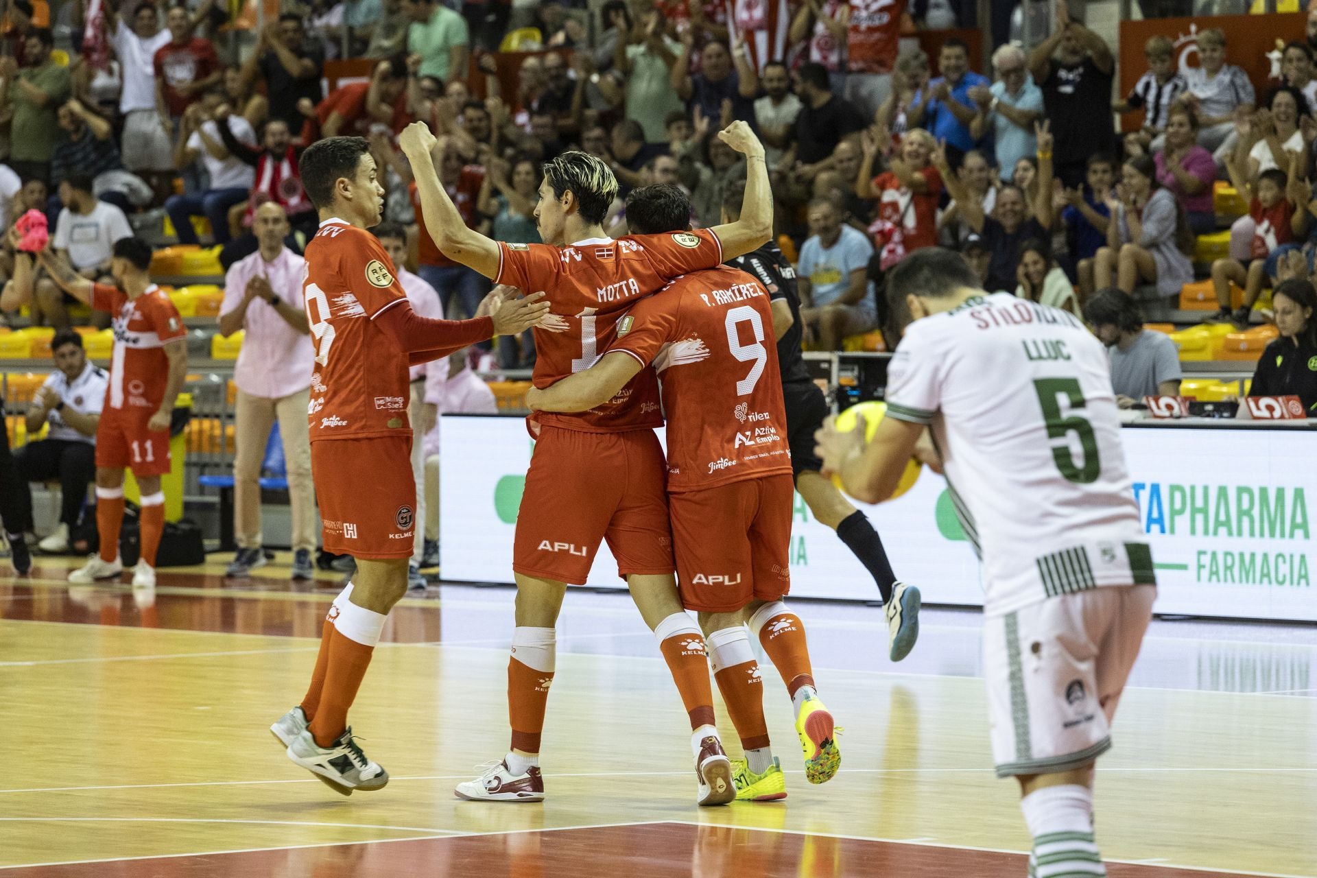 Las imágenes del Jimbee-Córdoba (4-0)