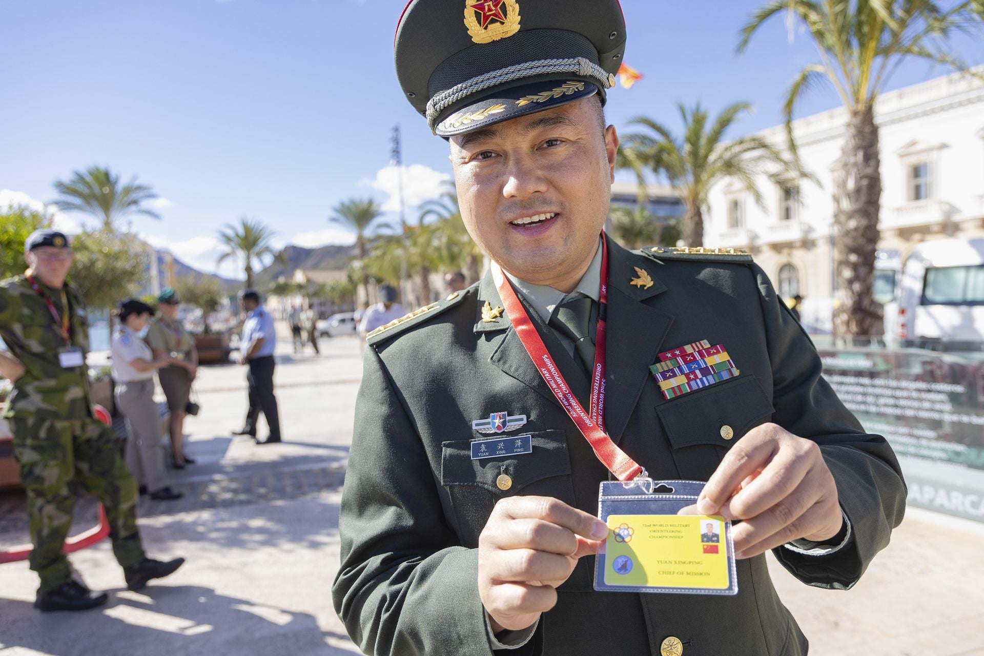 Llegada de los militares que participan en Cartagena en el campeonato de carreras de orientación