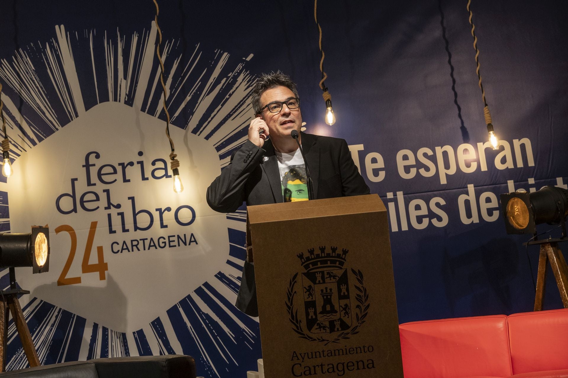 Raúl Quinto inaugura La Feria del Libro de Cartagena