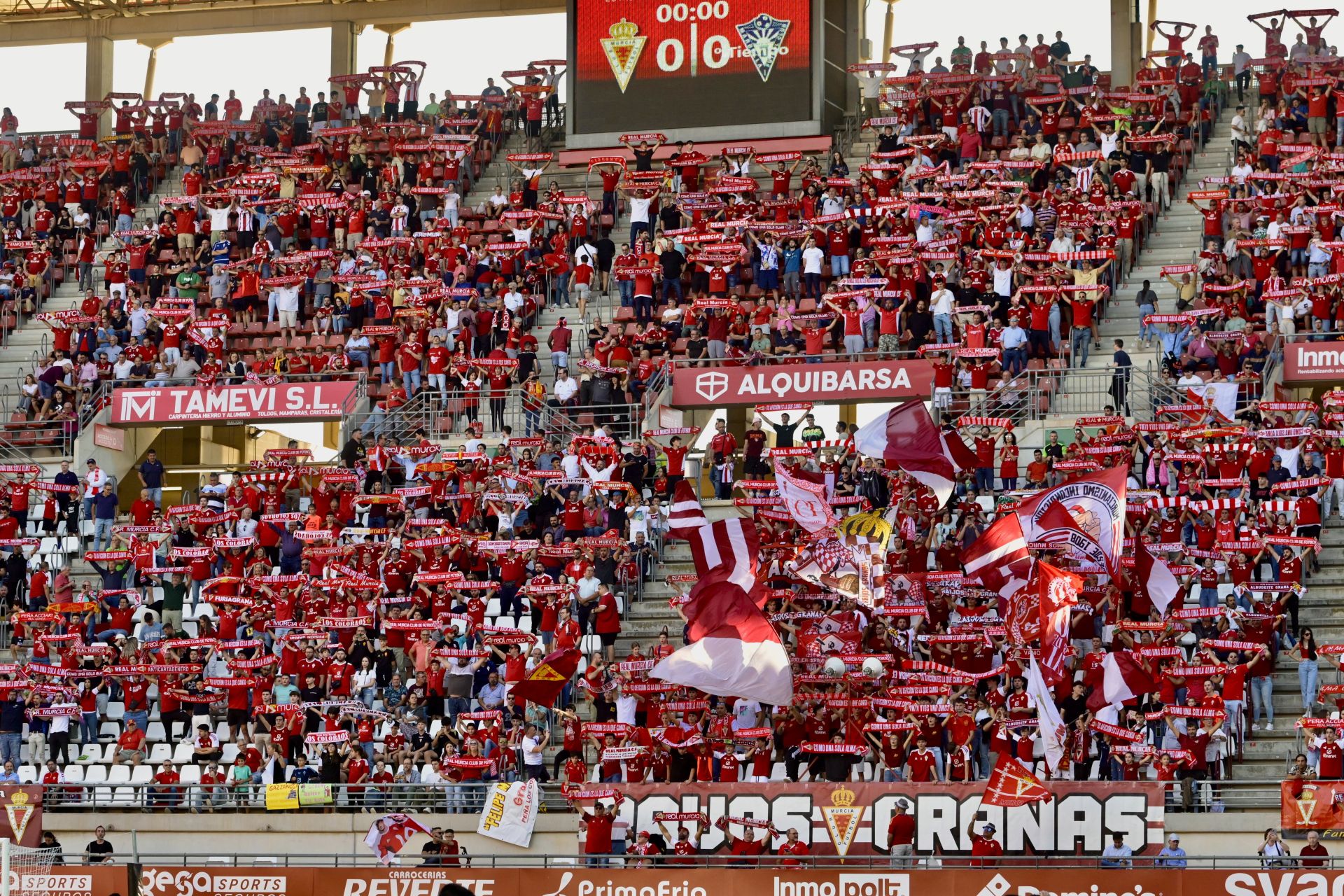 El empate del Real Murcia frente al Marbella FC, en imágenes