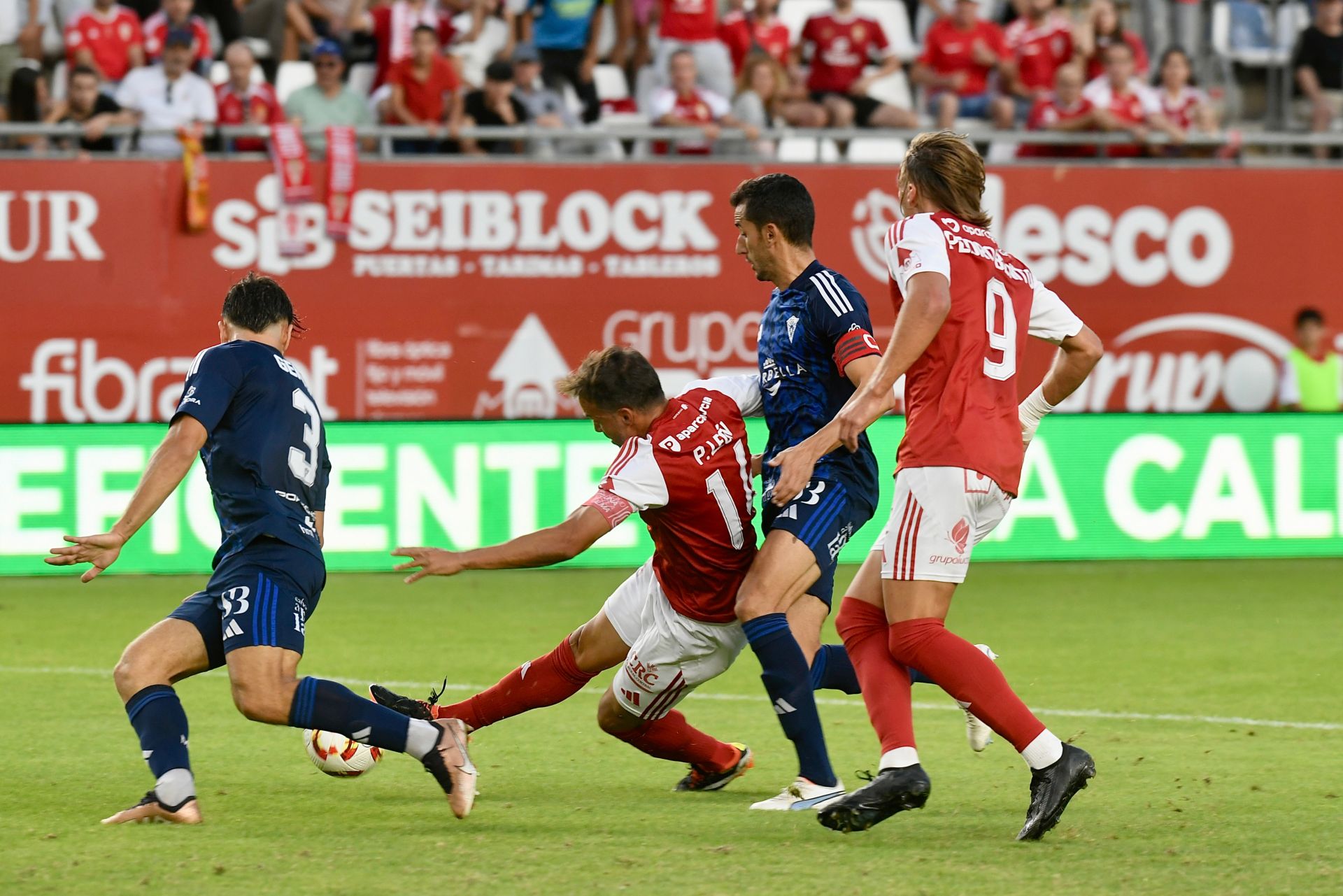 El empate del Real Murcia frente al Marbella FC, en imágenes