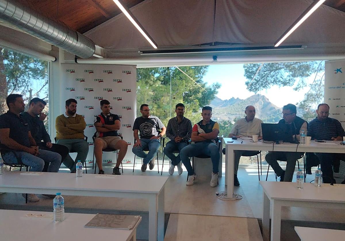 Encuentro de jóvenes agricultores de COAG, este lunes, en el centro Ricote Valley Hub de Villanueva.