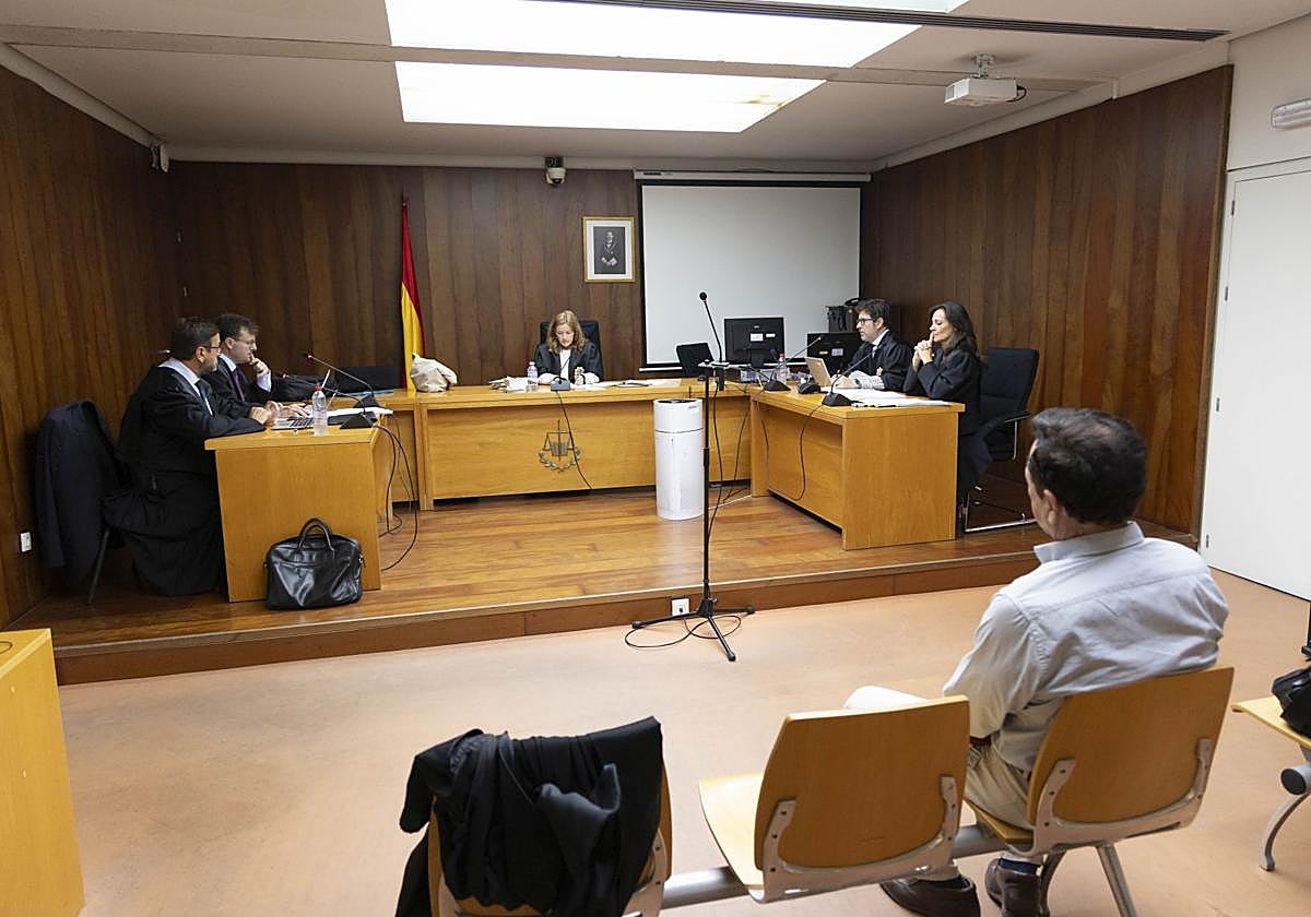 Imagen de archivo del juicio a un empresario agrícola por la contaminación del Mar Menor.