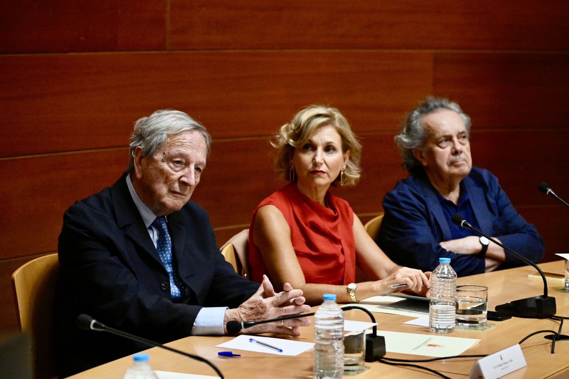 Mesa redonda &#039;Celebrando el Moneo&#039; en Murcia por su 25 aniversario, en imágenes