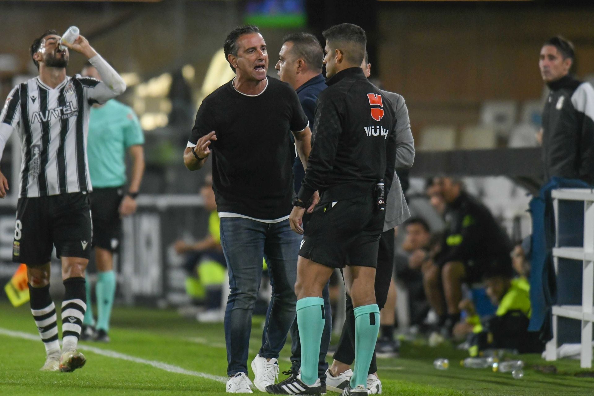 El empate del Cartagena frente al Elche, en imágenes