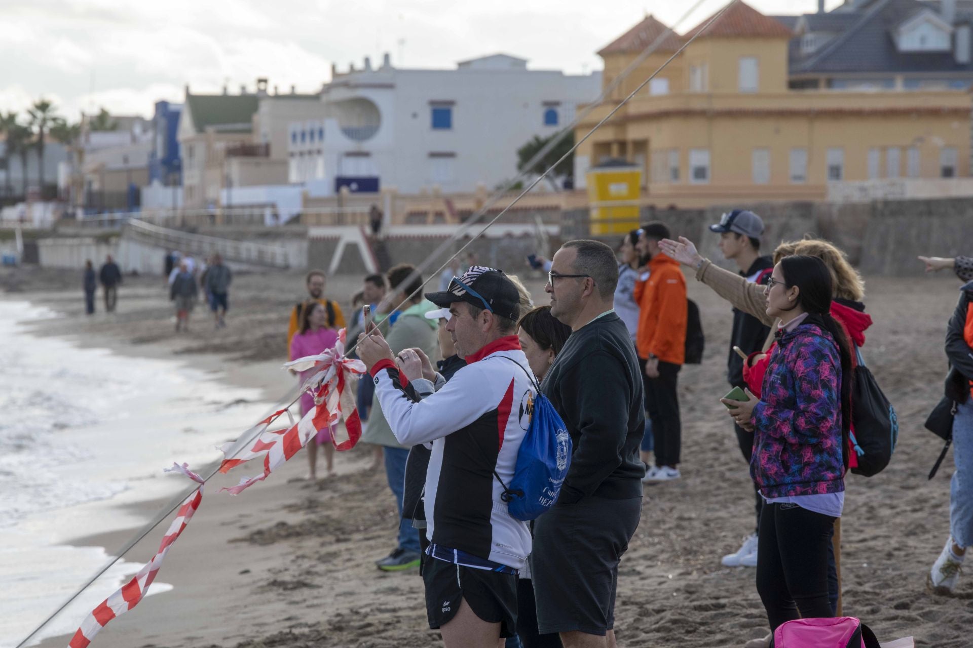 Las imágenes de la travesía a nado por Cabo de Palos