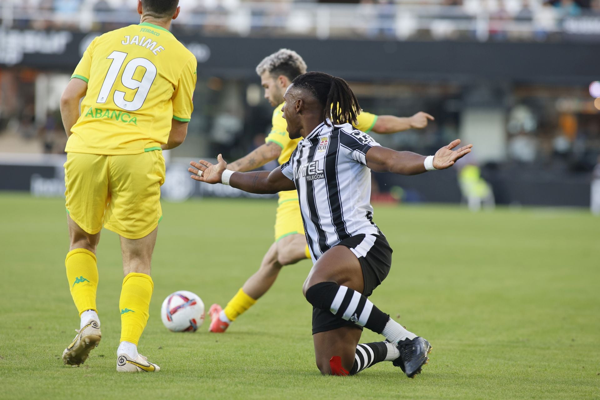 La derrota del Cartagena frente al Deportivo, en imágenes