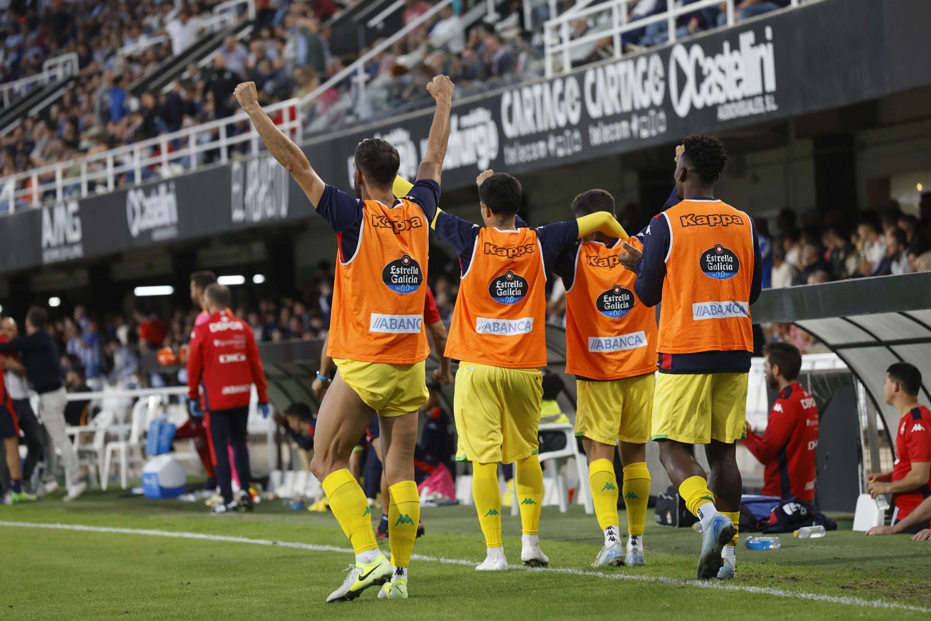 La derrota del Cartagena frente al Deportivo, en imágenes