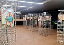 En Bruselas. Diferentes dibujos de la exposición 'Kids 4 Human Rights' realizados por niños de todo el mundo.