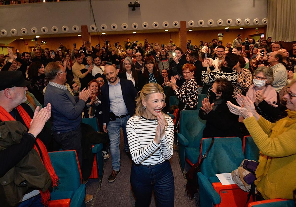 Yolanda Díaz, en febrero de 2023, entrando al Paraninfo de la UMU, en el acto de presentación de Sumar en Murcia.