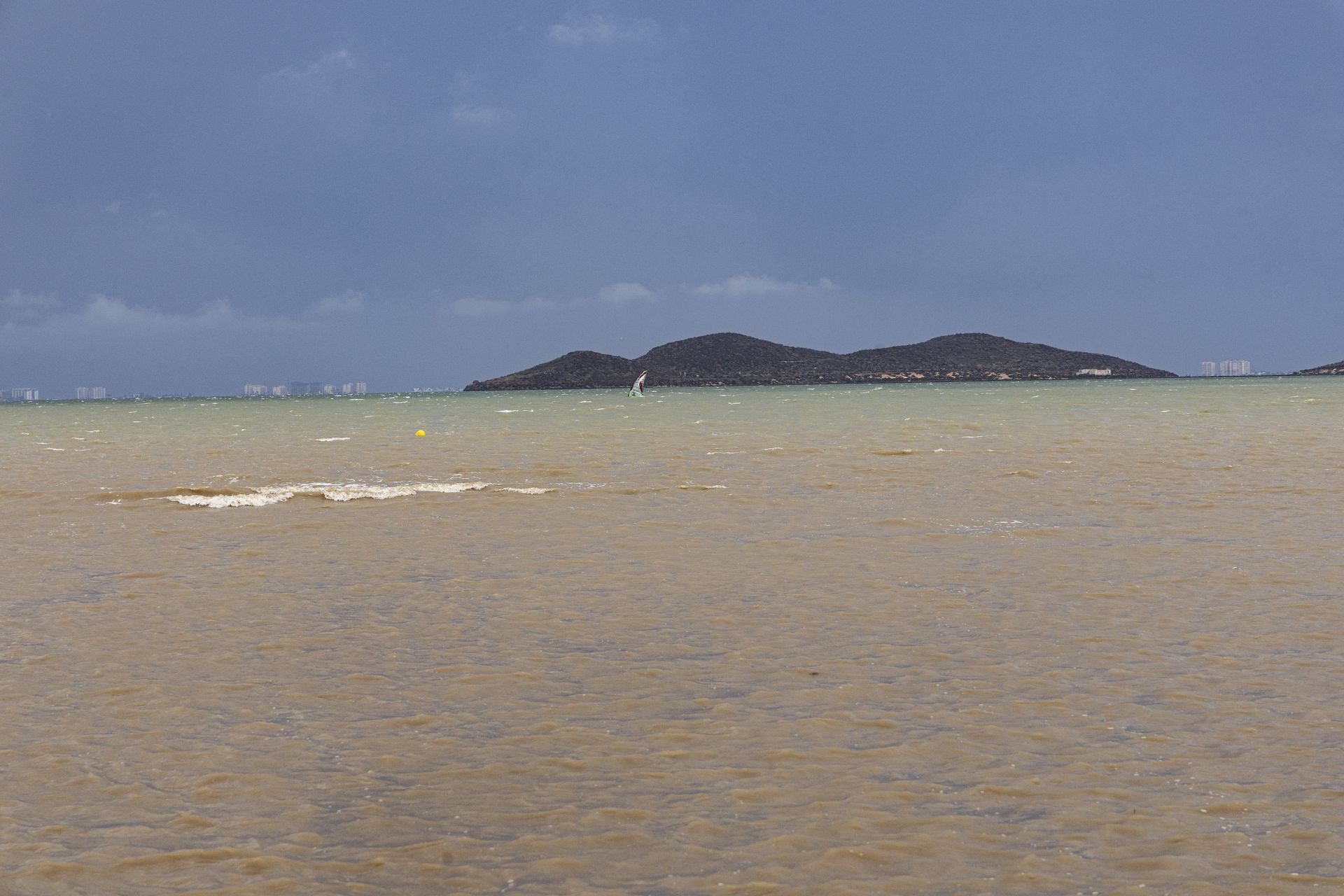 Los efectos de la lluvia en Cartagena, en imágenes