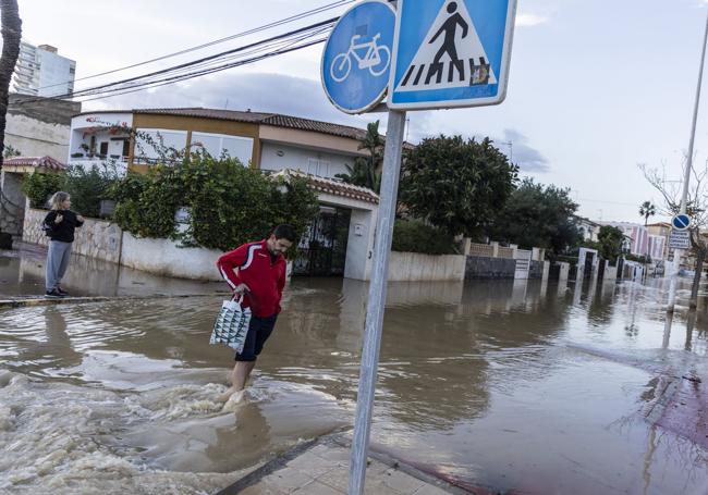 Calles inundadas en Mazarrón.