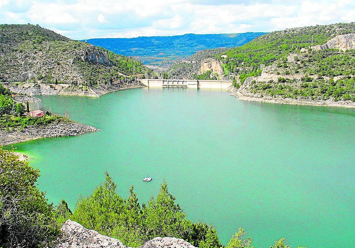 El embalse de Entrepeñas, en la cabecera del Trasvase, roza el 68% de su capacidad total.