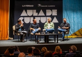 David Omar, Isaac y Juanje durante el encuentro con LA VERDAD en la Fundación Cajamurcia.