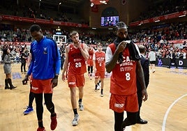 Diagne, Brodziansky y Sant-Roos abandonan el domingo la cancha visiblemente decepcionados.