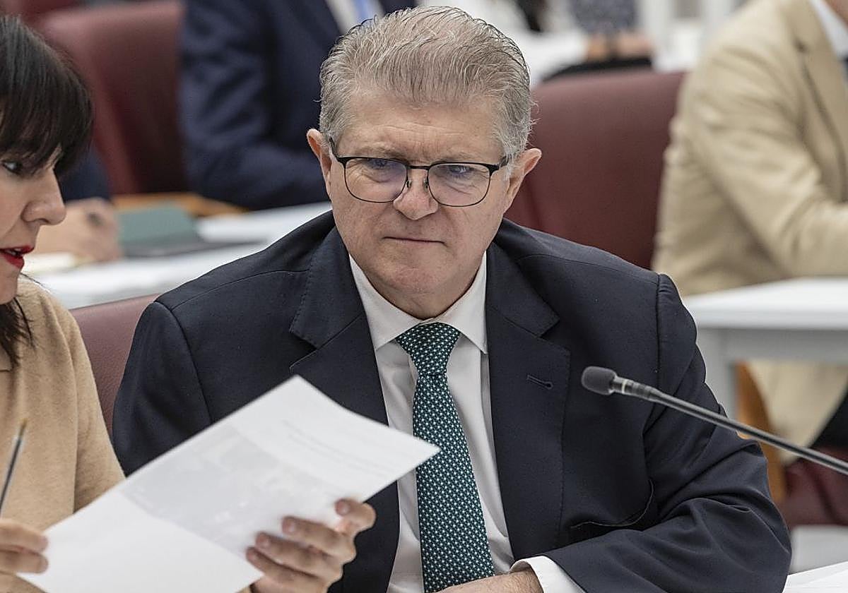 El secretario general del PSRM-PSOE, José Vélez, este martes.