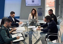 Reunión de la Junta Local de Seguridad en Archena, ayer.