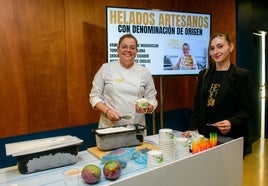 María del Mar Molina, este sábado, durante su taller de helado artesano.