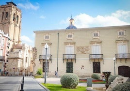 El Ayuntamiento de Orihuela, en una foto de archivo.