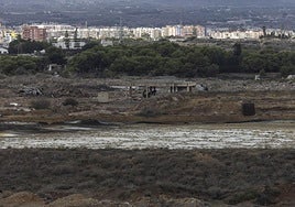 Balsas en los terrenos de Zinsa.