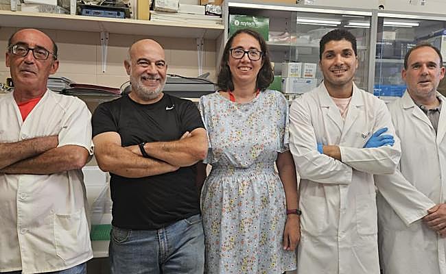 Investigadores del Departamento de Bioquímica y Biología Molecular implicados en el proyecto.
