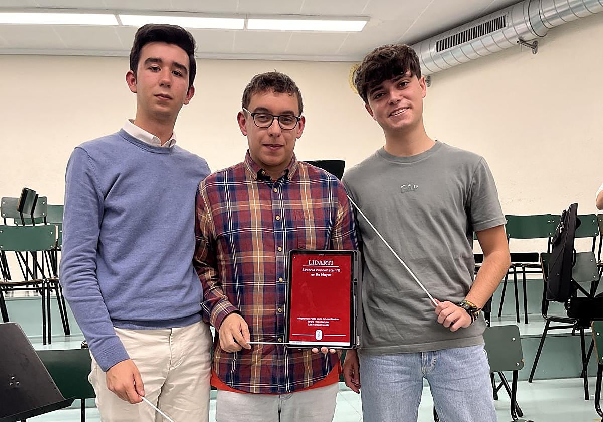 Pablo Darío Ortuño, Sergio Moles y Juan Párraga, los tres jóvenes directores.