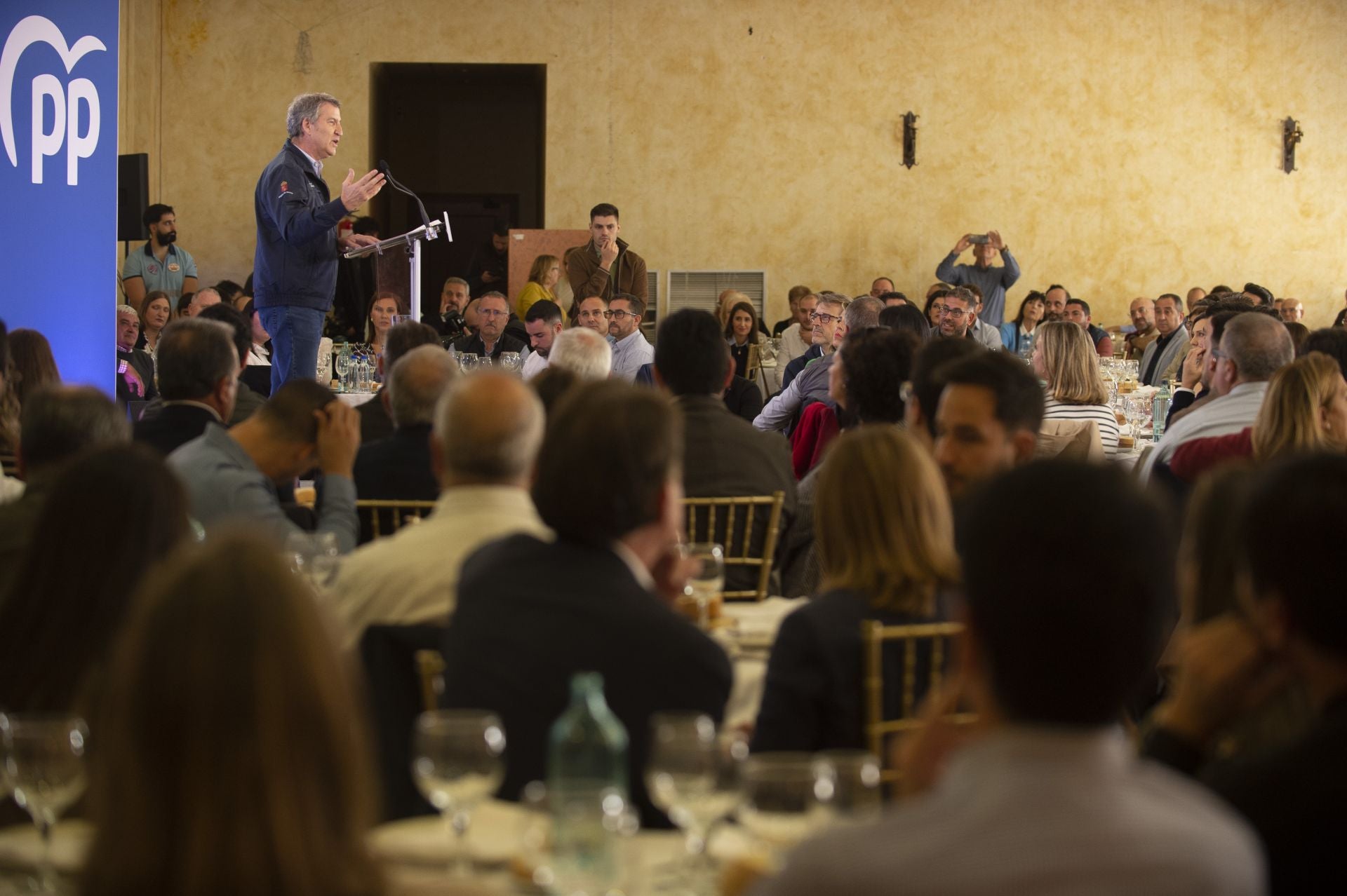 La visita de Alberto Núñez Feijóo a Caravaca, en imágenes
