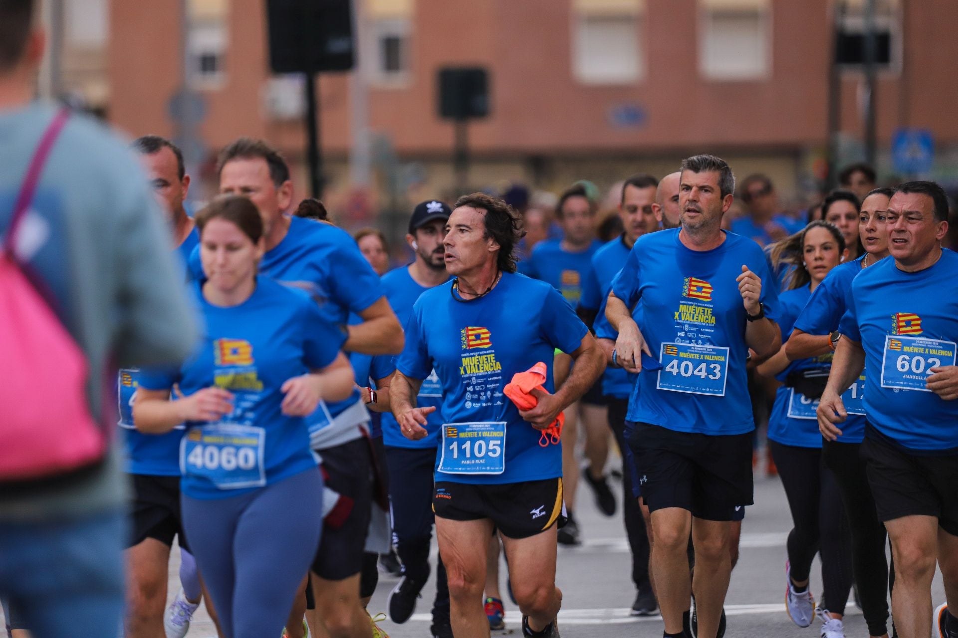 La carrera solidaria &#039;Muévete X Valencia&#039;, en imágenes (I)