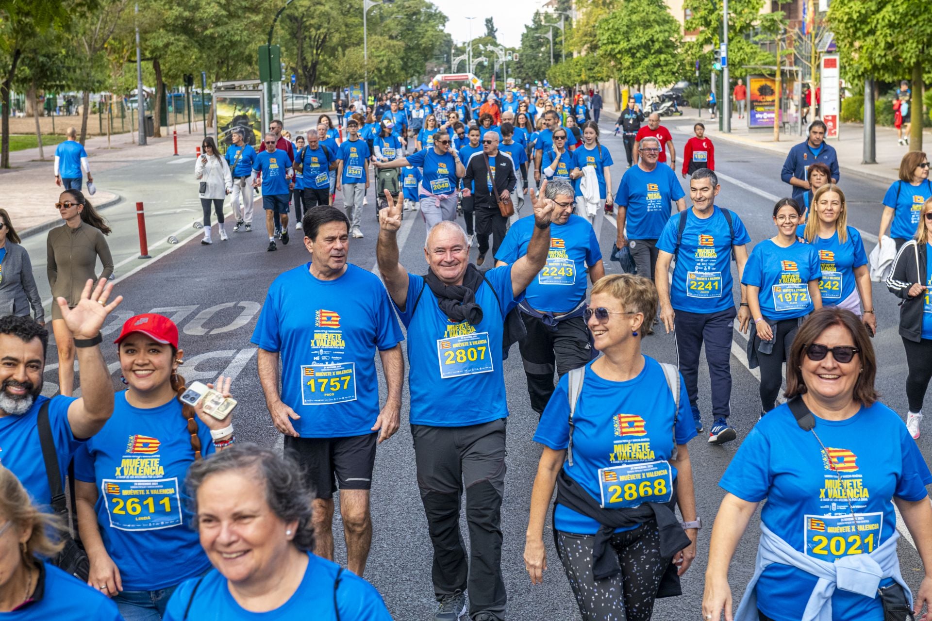 La carrera solidaria &#039;Muévete X Valencia&#039;, en imágenes (I)