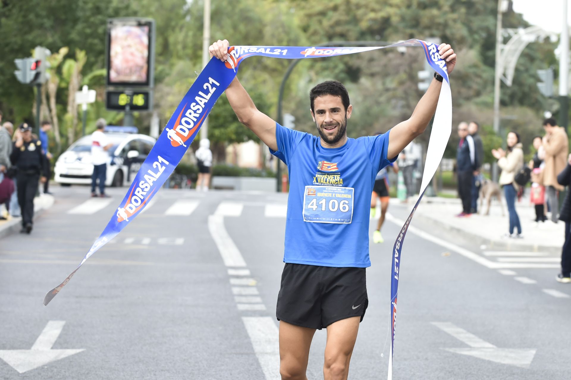 La carrera solidaria &#039;Muévete X Valencia&#039;, en imágenes (II)