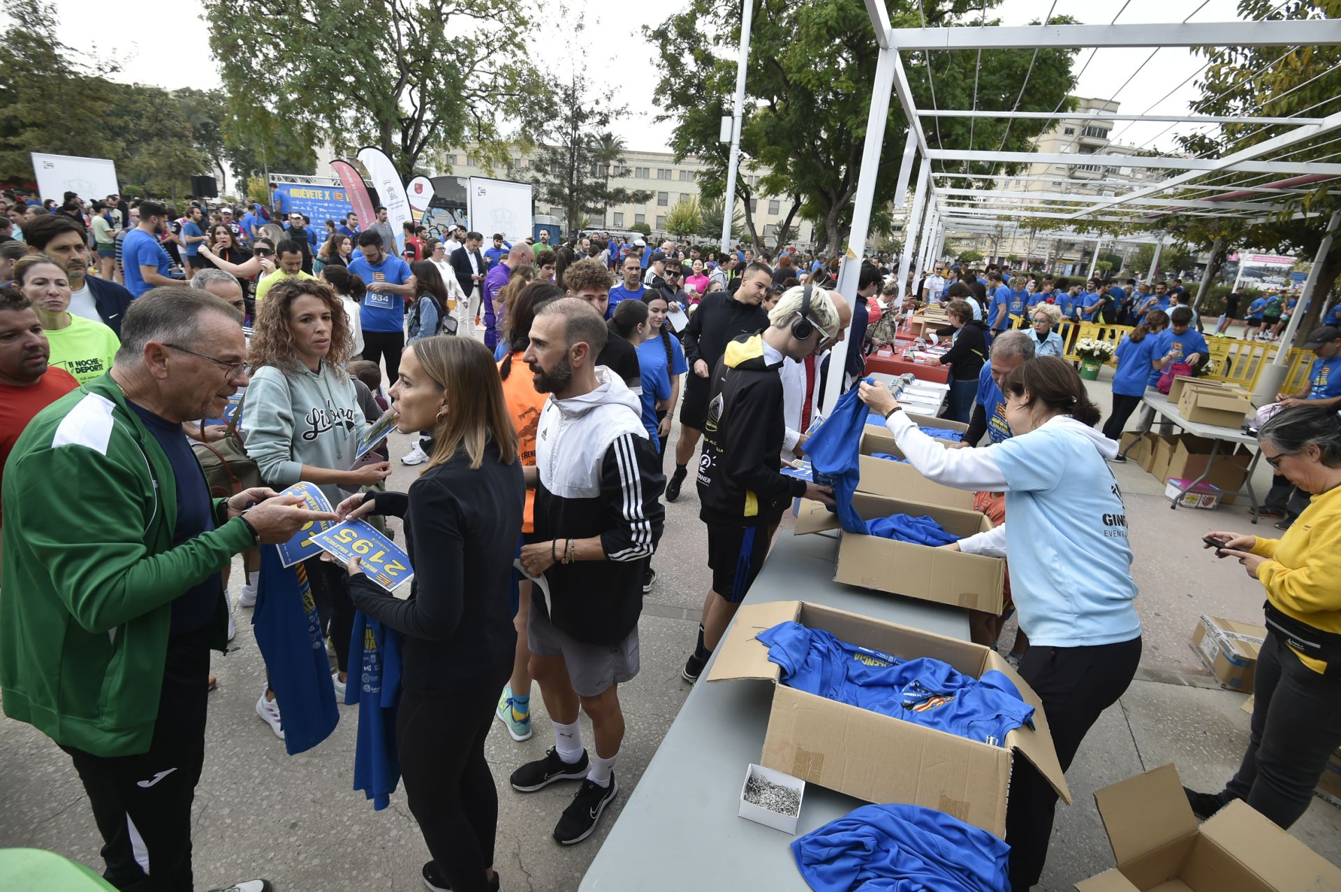 La carrera solidaria &#039;Muévete X Valencia&#039;, en imágenes (II)
