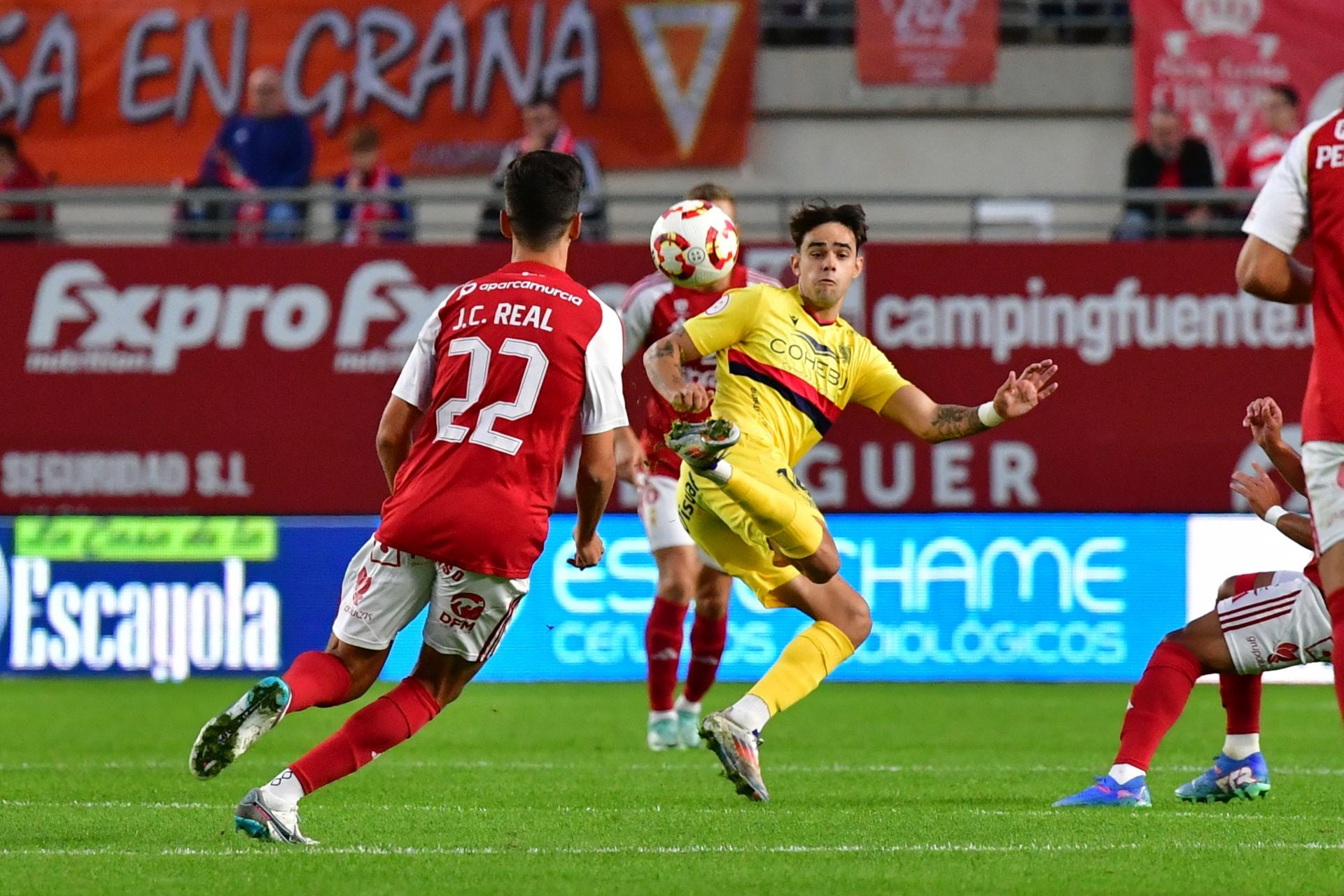 El empate del Real Murcia frente al Atlético Sanluqueño, en imágenes