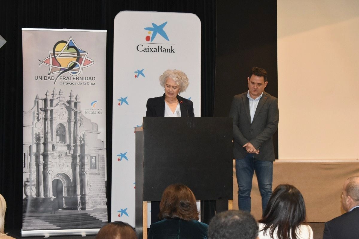 Unidad y Fraternidad entrega las microbecas y presenta concursos Día de la Fraternidad