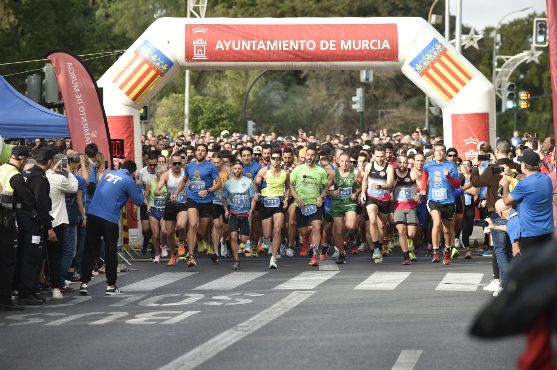 La carrera solidaria &#039;Muévete X Valencia&#039;, en imágenes (I)