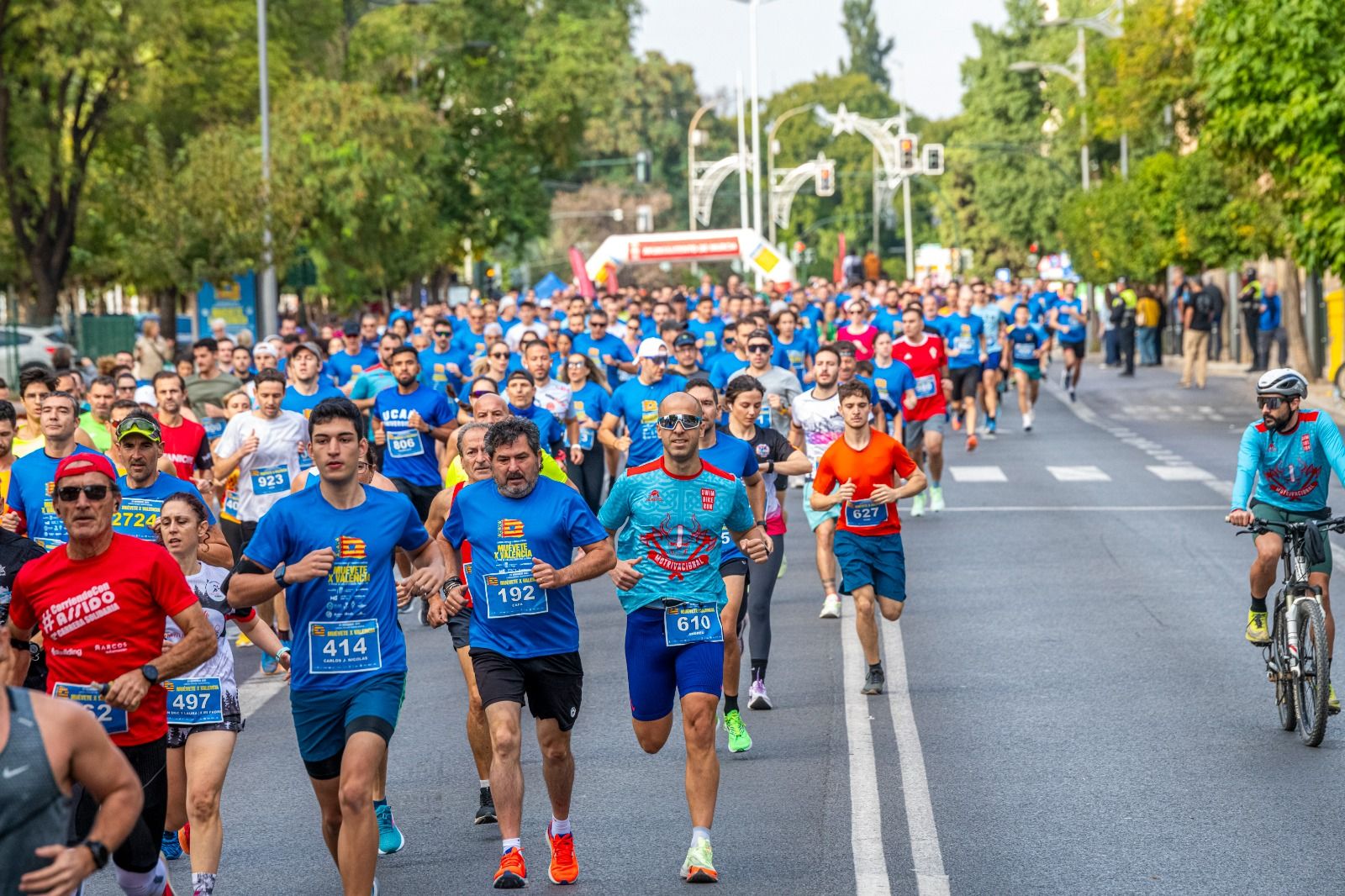La carrera solidaria &#039;Muévete X Valencia&#039;, en imágenes (I)