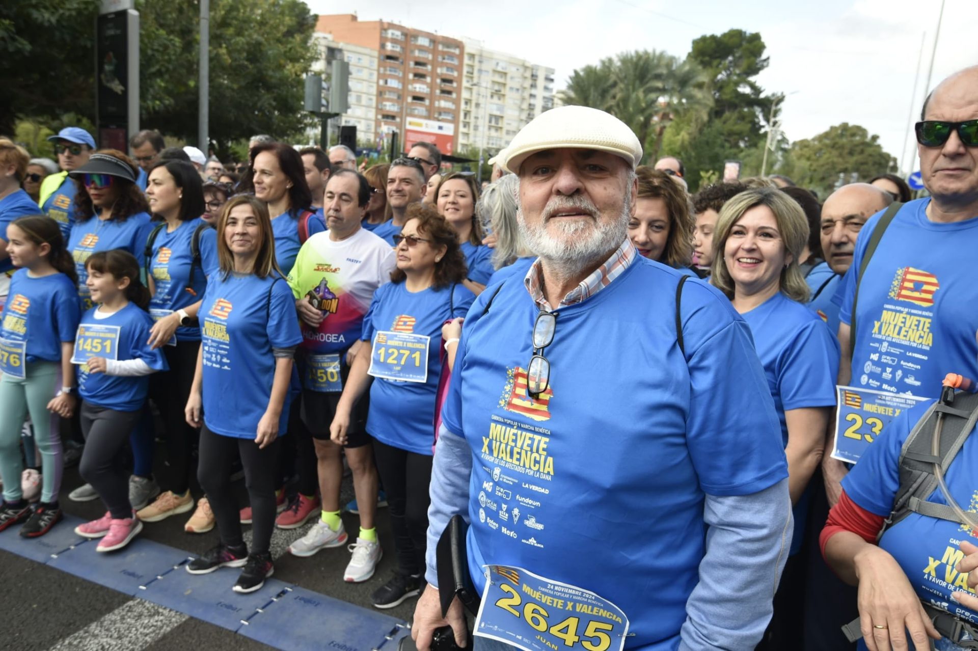 La carrera solidaria &#039;Muévete X Valencia&#039;, en imágenes (I)