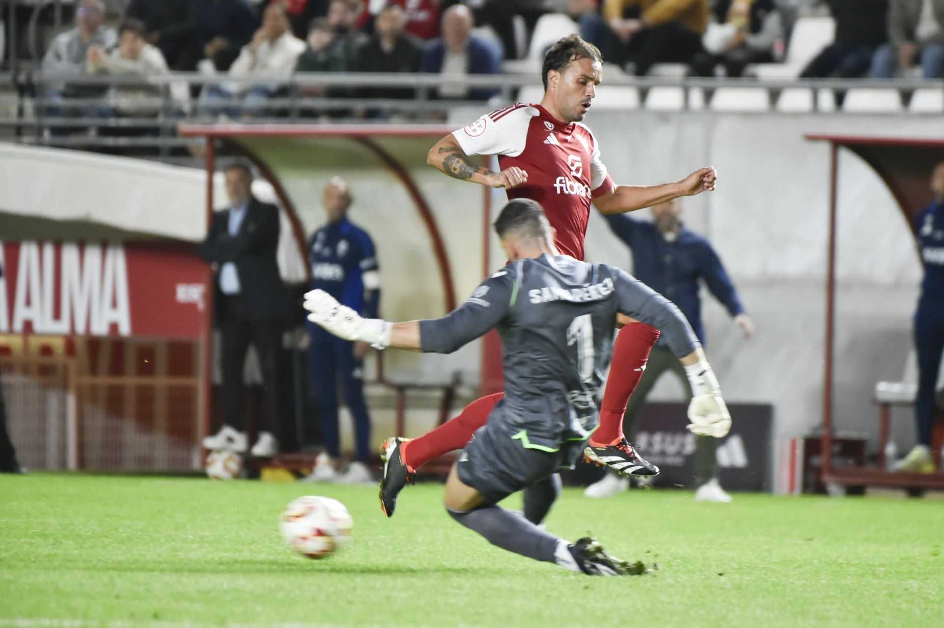 El empate del Real Murcia frente al Atlético Sanluqueño, en imágenes