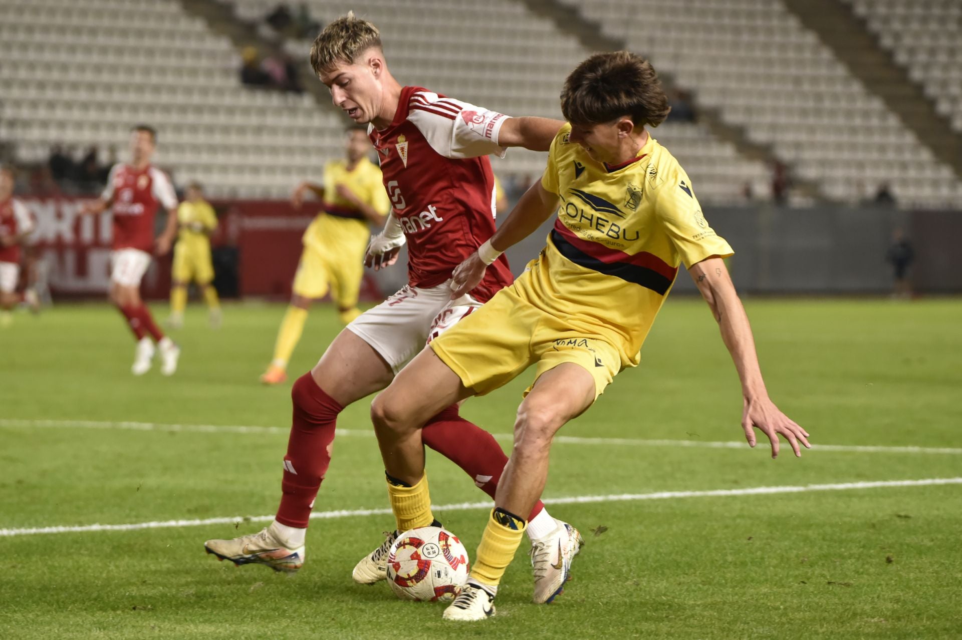 El empate del Real Murcia frente al Atlético Sanluqueño, en imágenes