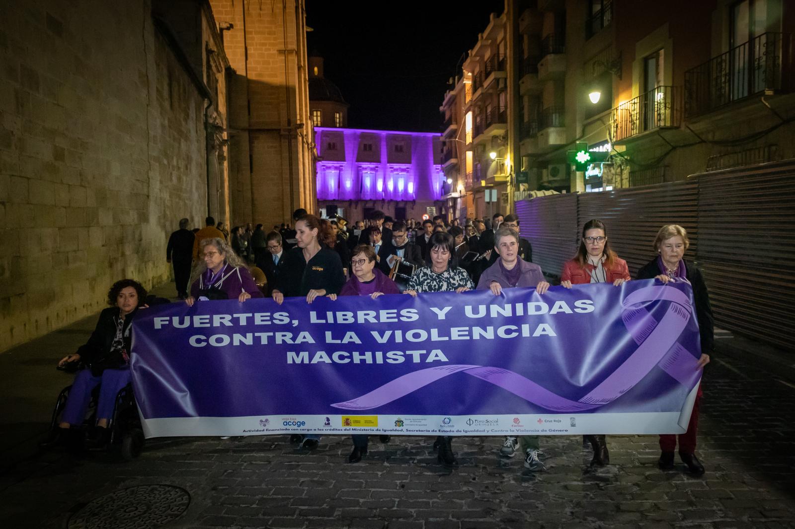 Las imágenes de la marcha del 25-N contra la violencia de género en Orihuela