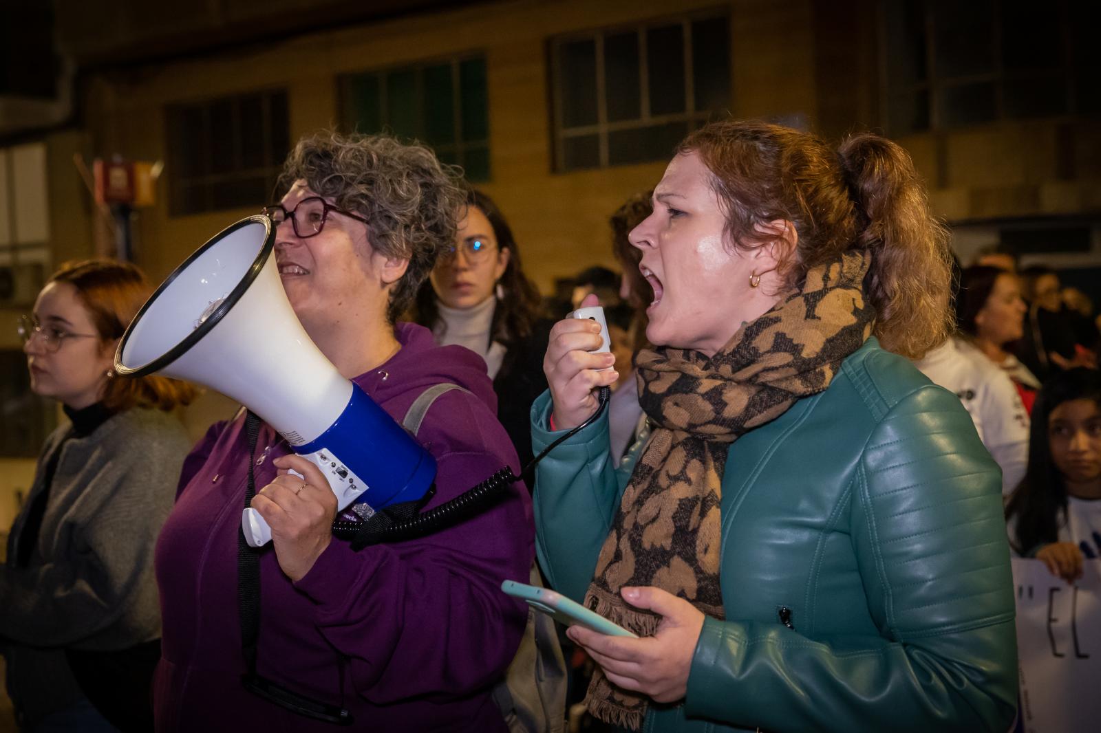 Las imágenes de la marcha del 25-N contra la violencia de género en Orihuela