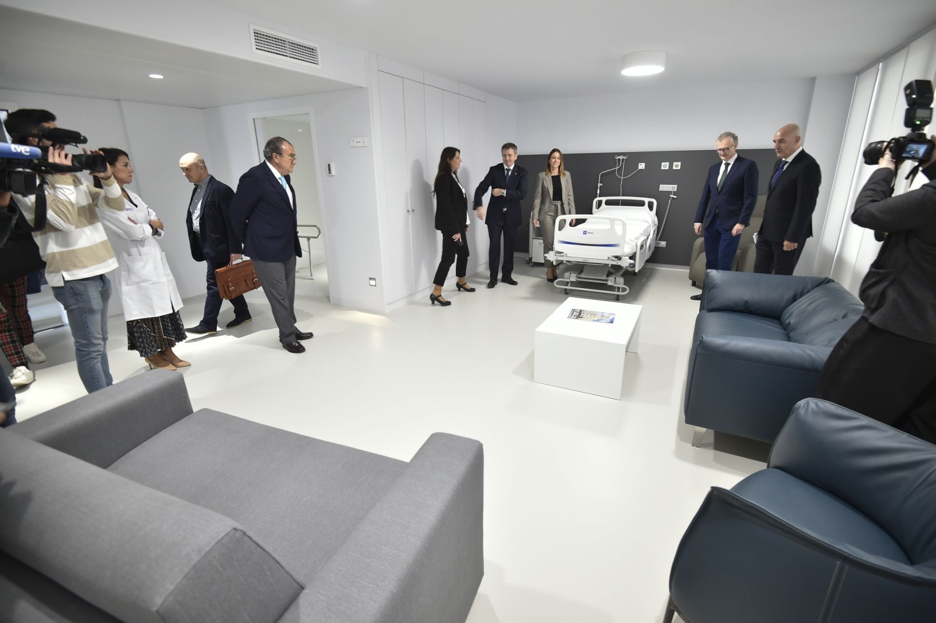 La inauguración del hospital IMED Virgen de la Fuensanta de Murcia, en imágenes