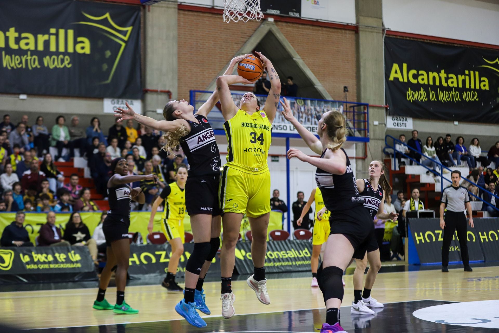 Las imágenes del Jairis-UFAB 49 (74-57)