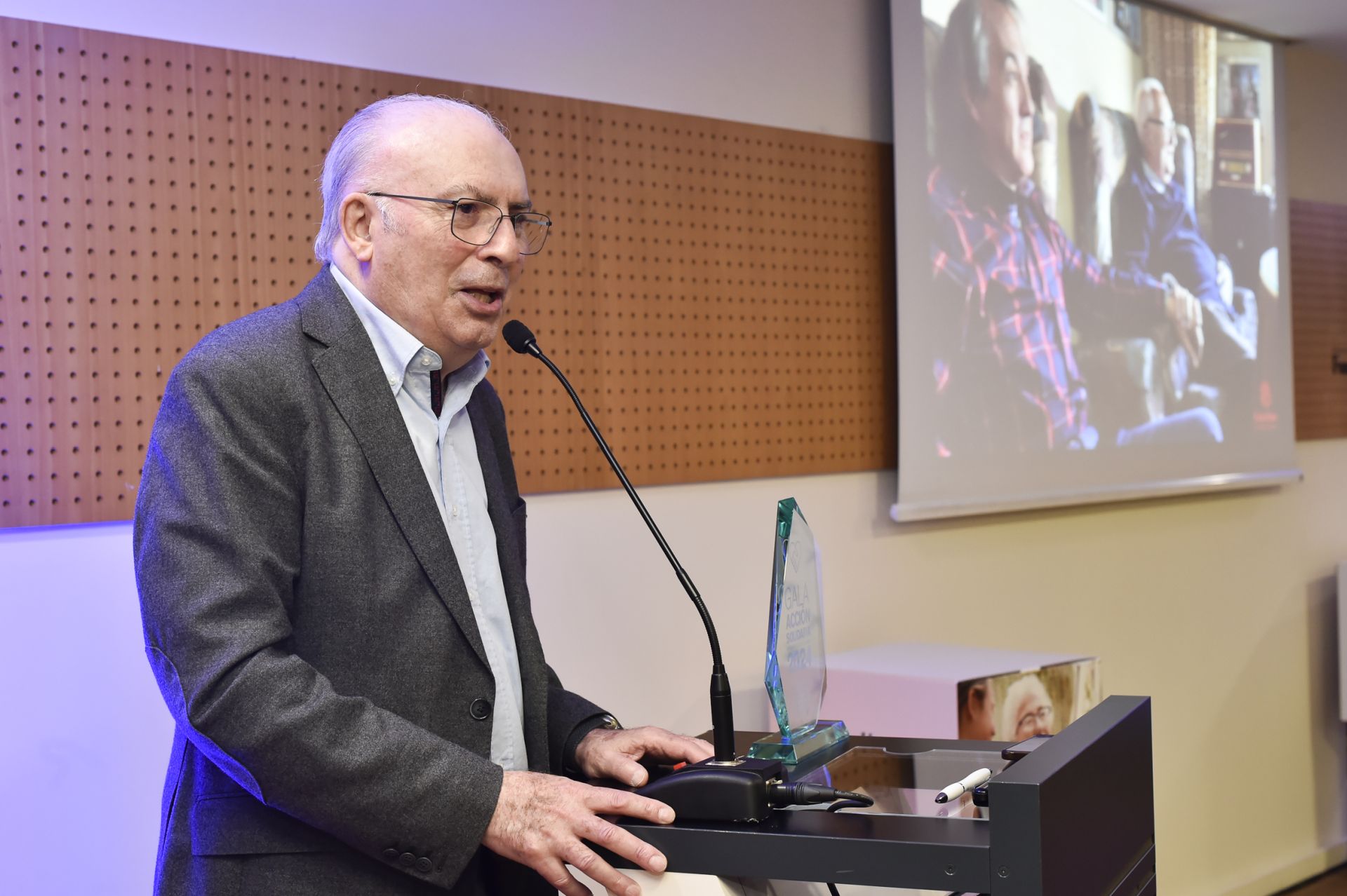 La Gala de Acción Solidaria de Fundación &#039;la Caixa&#039; y LA VERDAD, en imágenes