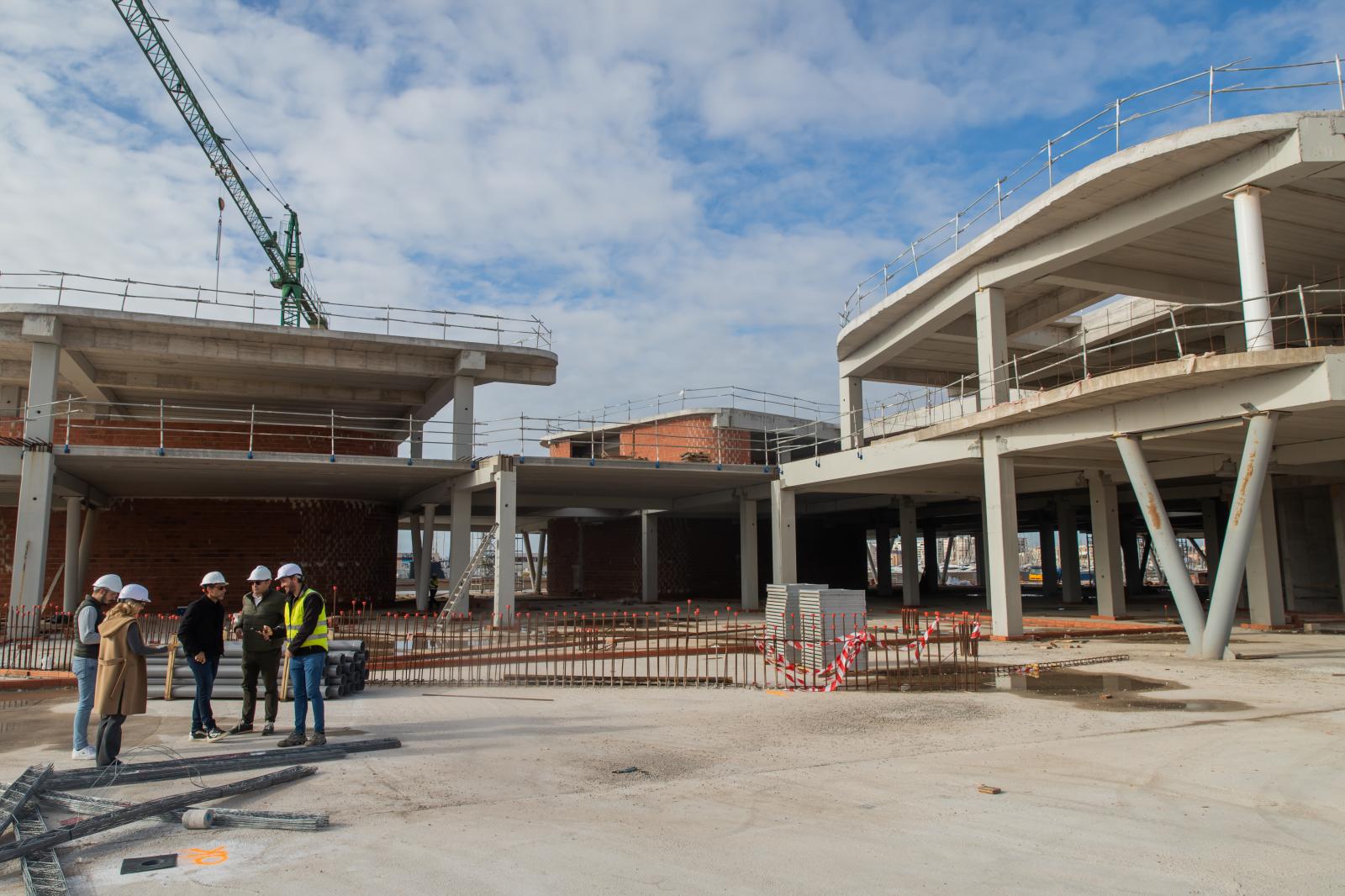 Las imágenes de las obras del nuevo centro de ocio del puerto de Torrevieja