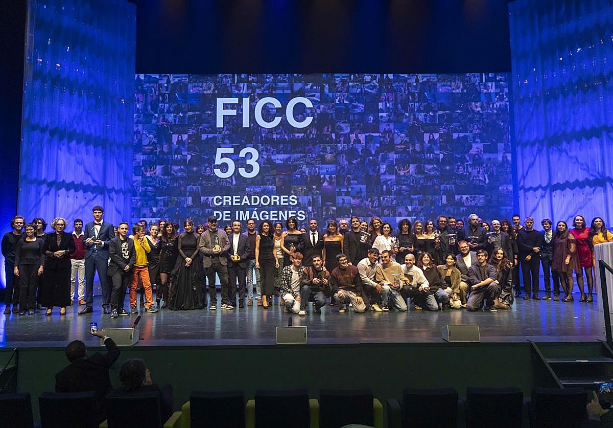 Todos los galardonados en el Festival Internacional de Cine de Cartagena, este sábado.